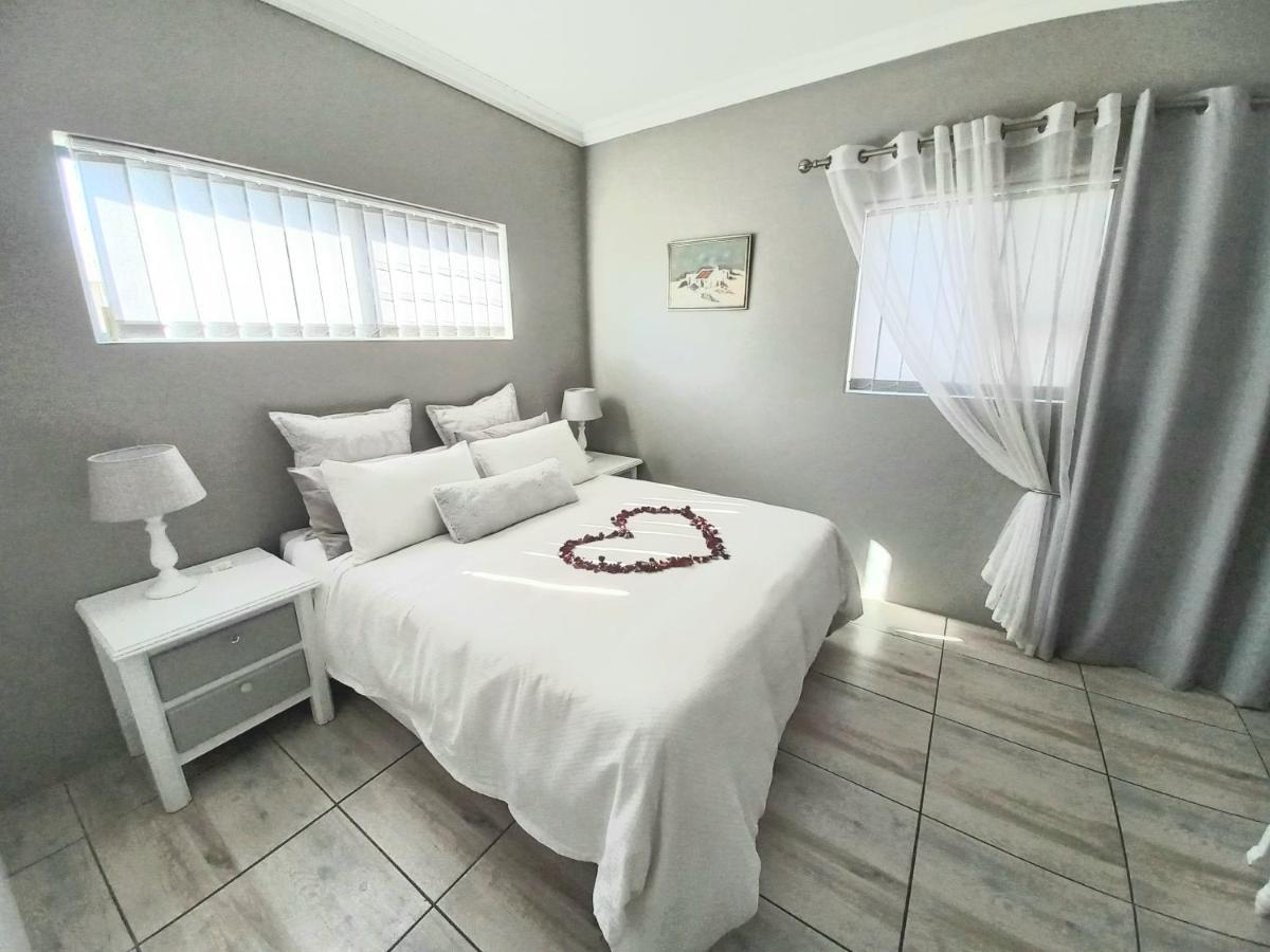 Bel-Posto, Langebaan Villa Eksteriør billede